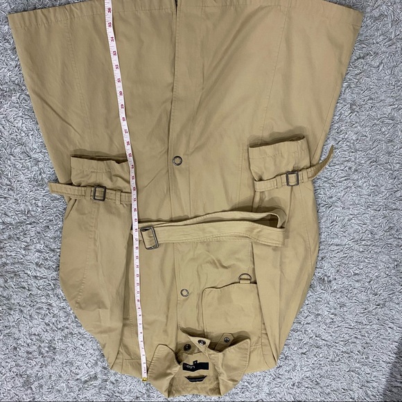 Tan trench coat - Picture 3 of 5